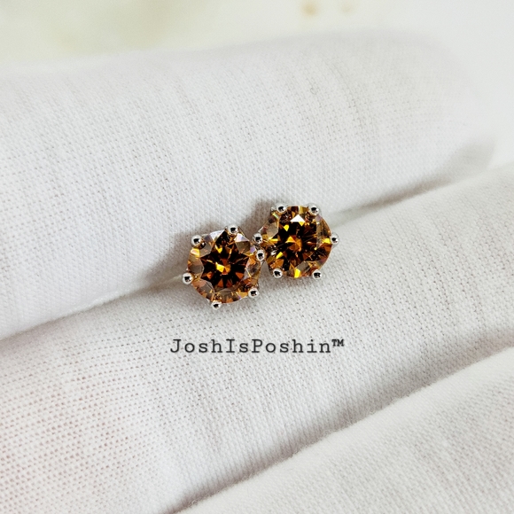 2CT. T.W. Orange Moissanite round cut stud earrings in sterling silver - Picture 9 of 13